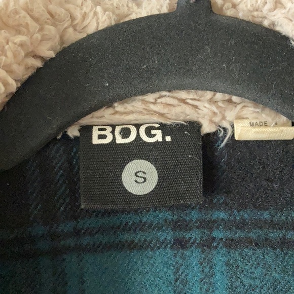 BDG Urban Outfitters Fur Collar Plaid Jacket - Picture 2 of 7